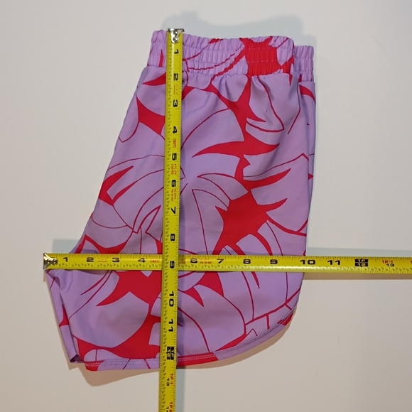 Floral Women's Shorts - Red and Purple - Picture 7 of 8